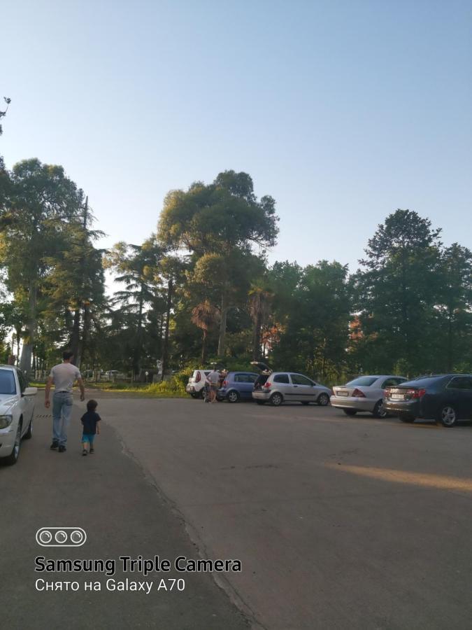 Квартира У Моря С Двумя Балконами 바투미 외부 사진
