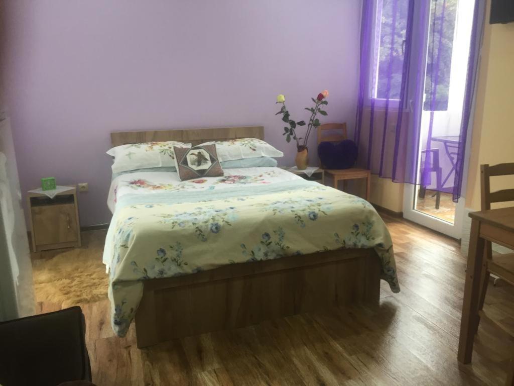 Квартира У Моря С Двумя Балконами 바투미 외부 사진